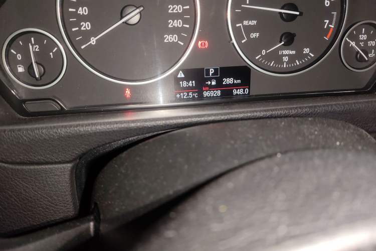 Used BMW 3 Series GT 2017 320i Sport Edition
