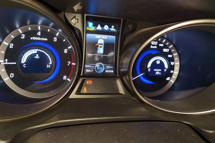 Used Changan CS75 2017 Shangkui Edition 1.5T Manual Luxury Model