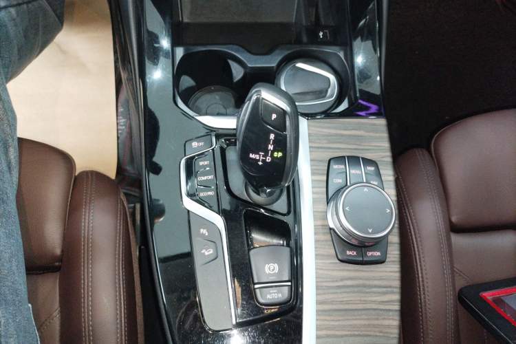 Used BMW X3 2018 xDrive28i Luxury Package China VI Emission Standard
