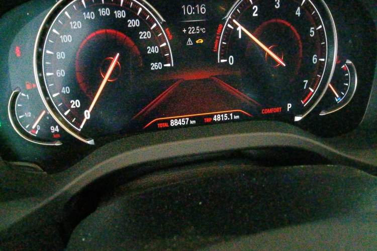 Used BMW X3 2018 xDrive28i M Sport Package China VI Odometer Close Up