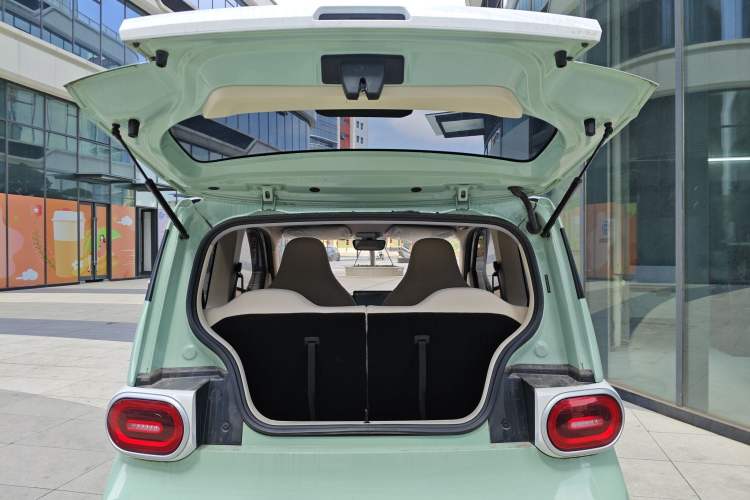 Used Wuling Hongguang MINIEV 2024 3rd Generation 215km Youth Edition