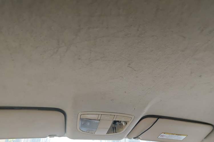 Used BAIC E Series 2013 Sedan 1.3L Manual Special Offer Edition
