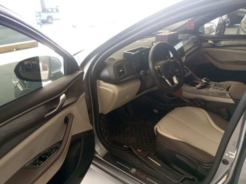 Used BYD Qin PLUS 2023 Champion Edition DM-i 120KM Leading Model — 15
