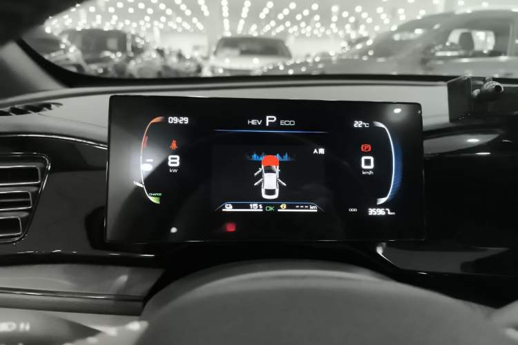 Used BYD Qin PLUS 2024 HONOR Edition DM-i 55KM Leading Model