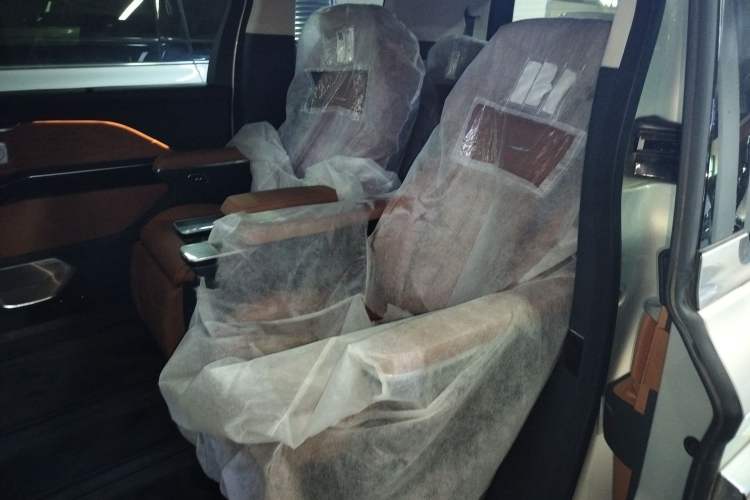 Used Hongqi HQ9 2023 2.0T Smart Connect Flagship Edition Left Rear Seat