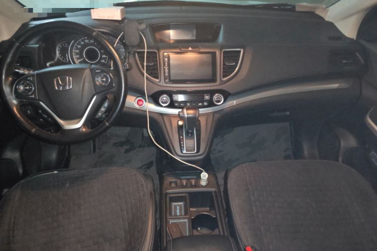 Used Honda CR-V 2015 2.4L two-wheel drive luxury version
