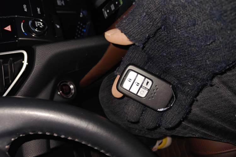 Used Honda UR-V 2020 370TURBO Two-Wheel Drive Luxury Edition