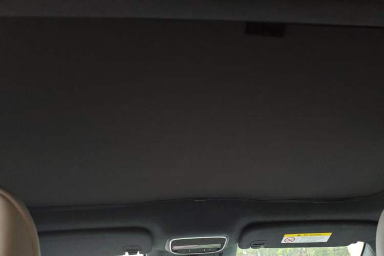 Used XPeng P7 2024 P7i 550 Max Headliner