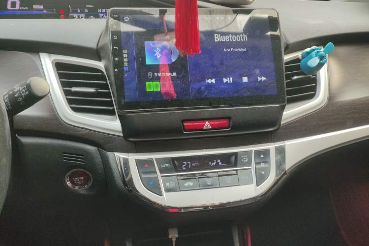 Used Honda Jade 2014 1.8L Automatic Comfort Elite Version 5 Seats
