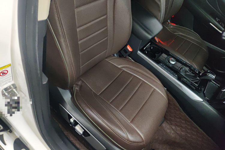 Used Wey VV7 2017 2.0T Ultra-Luxury Version
