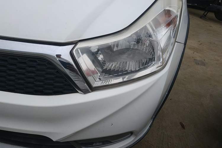 Used Suzuki SX4 2013 1.6L Manual CoolRide Model
