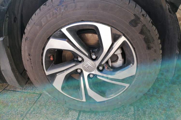 Used Honda Accord 2016 2.0L Comfort Edition Right Front Wheel Hub