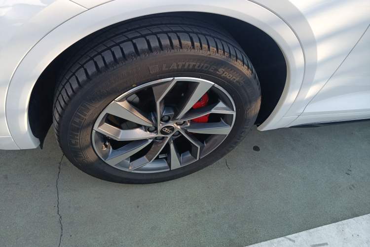 Used Audi Q5L 2024 40 TFSI Luxury Dynamic Edition
