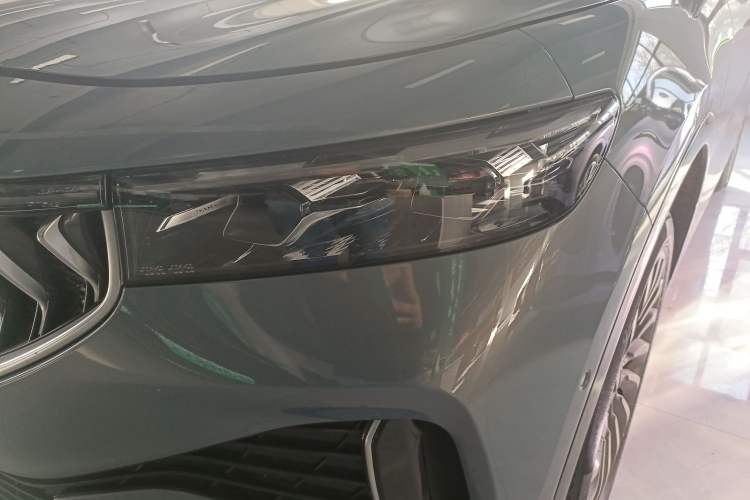 Used VOYAH FREE 2022 Four-Wheel Drive Ultra-Long Range Pure Electric Version
