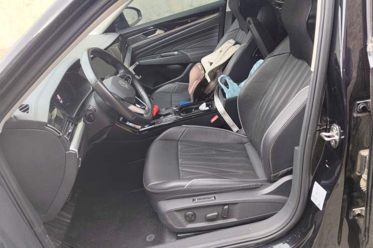 Used Volkswagen Passat 2022 330TSI Starry Luxury Edition
