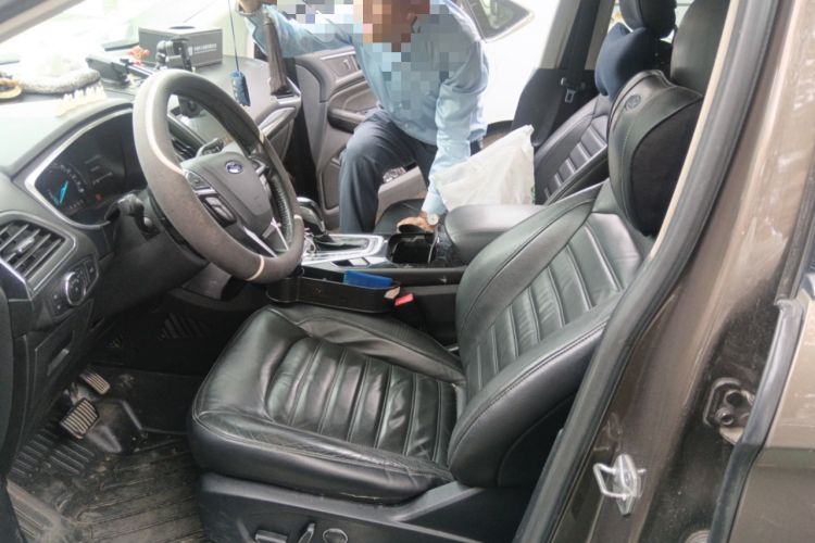 Used Ford Edge 2016 EcoBoost 245 Four-Wheel Drive Titanium Edition 7-Seater