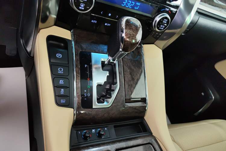 Used Toyota Alphard 2020 Dual-Engine 2.5L Prestige Edition