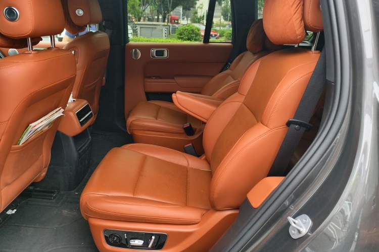 Used Li Auto L8 2023 Pro Model
