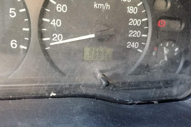 Used Ford Classic Transit 2013 2.8T Diesel Standard Version Short Wheelbase Mid-Roof JX493ZLQ4 Odometer Close Up