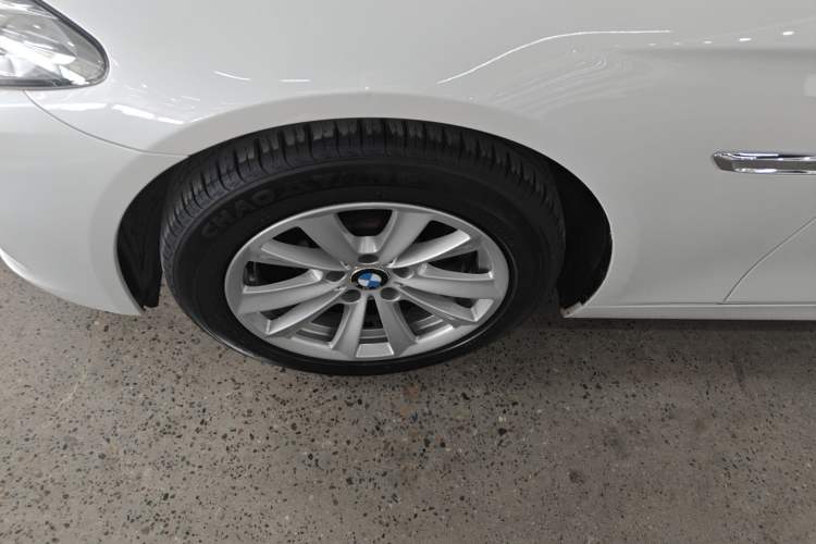 Used BMW 5 Series 2015 520i Elegant Edition