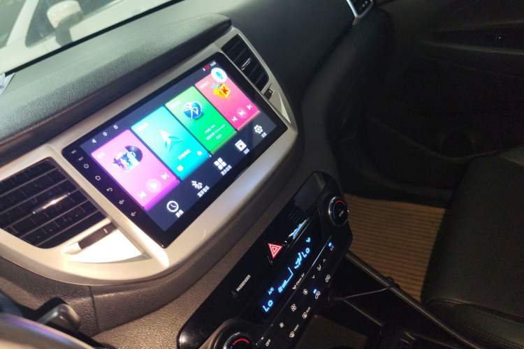 Used Hyundai Tucson 2015 1.6T Dual-Clutch Two-Wheel-Drive Smart Model