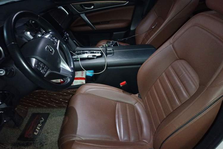 Used Honda UR-V 2017 370TURBO 2WD Prestige Edition China V Left Front Seat