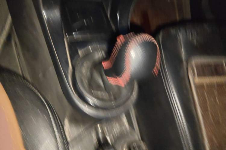 Used Citroen C-Quatre 2012 Sedan 1.6L Manual Prestige Model Gear Lever