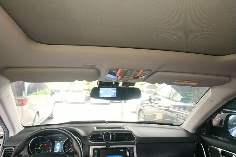 Used Haval H6 Coupe 2016 Blue Label 1.5T Automatic Two-Wheel Drive Elite Model Headliner