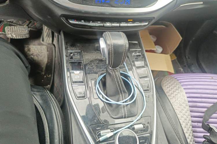 Used Soueast DX7 2018 Prime 1.8T DCT Prestige Model China V Standard