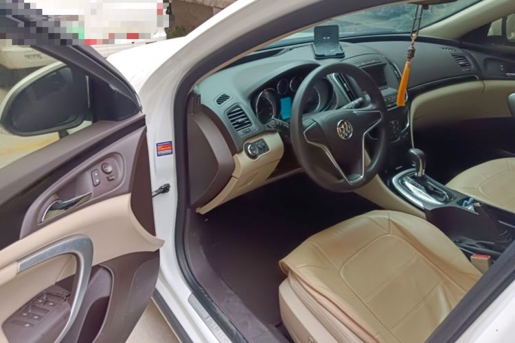 Used Buick Regal 2015 2.0L Leading Fashion Edition