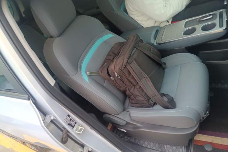 Used AION Y 2023 Younger
