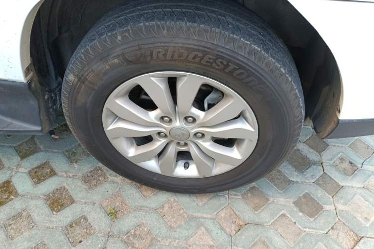 Used Kia Sportage 2013 2.0L Automatic Two-Wheel Drive GL Trim
