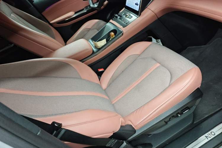 Used Nio EC6 2020 605 km Sport Edition
