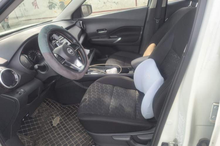 Used Nissan Kicks 2023 Jingqing Edition 1.5L Combining "Power" with a Stylish Touch Left Front Seat