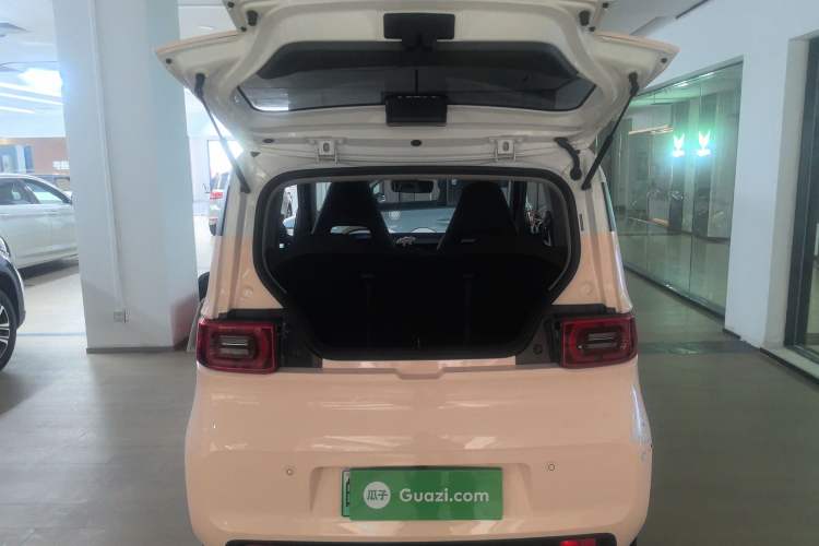 Used Wuling Hongguang MINIEV 2022 Macaron Premium Model – Lithium Iron Phosphate Trunk