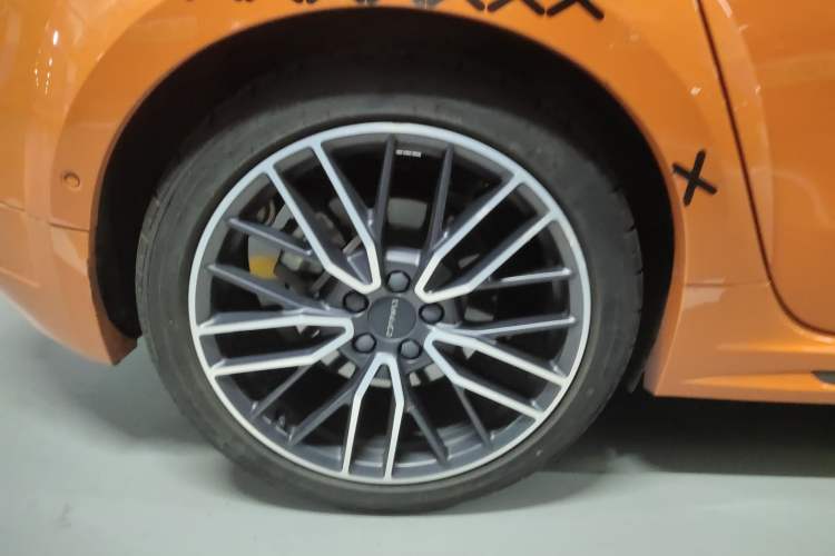 Used Lynk & Co 02 Hatchback 2021 2.0TD Halo Driving Control Kit Edition
