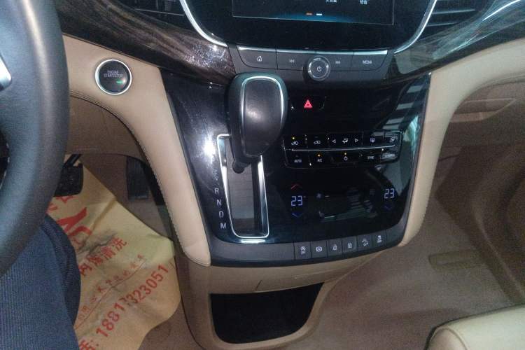 Used Buick GL8 2018 ES 28T Luxury Model China VI Standard
