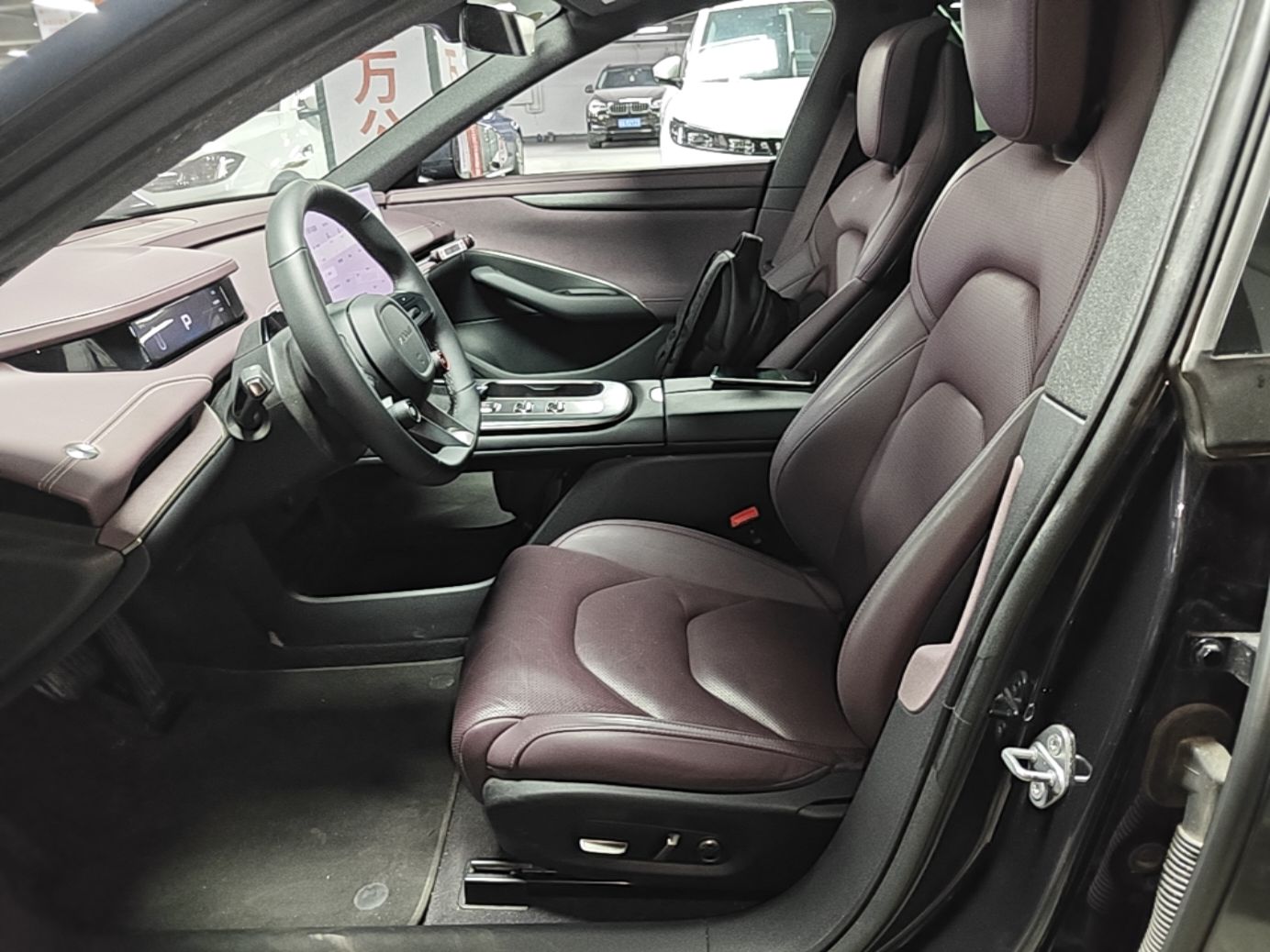 Xiaomi Auto SU7 2024 Rear-Drive Long-Range Intelligent Driving Version — снимка 17
