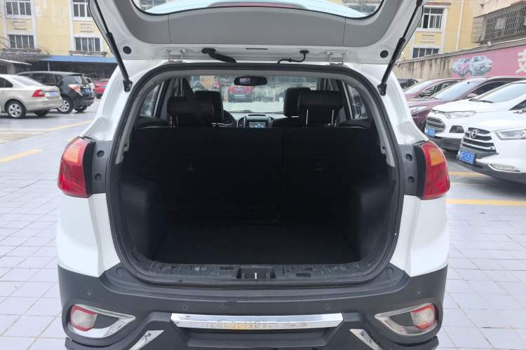 Used JAC Refine S3 2014 1.5L Manual Luxury Smart Model
