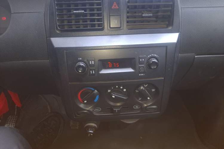 Used Wuling Rongguang 2012 1.5L Extended Basic Version
