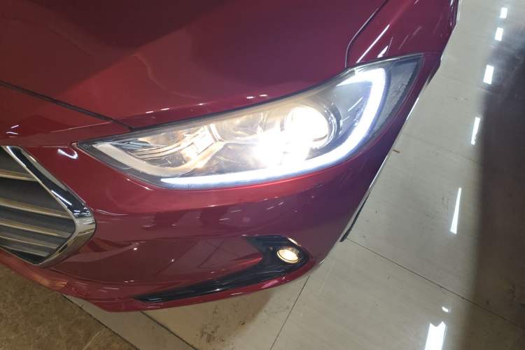 Used Hyundai Elantra (6th Generation / Lingdong) 2016 1.6L Automatic ZhiXuan – Elite Version Left Front Headlight
