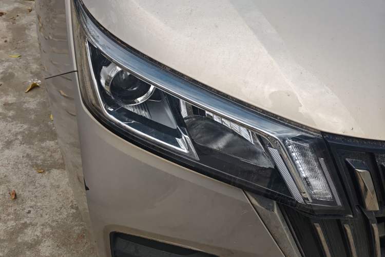 Used Wuling Jiachen 2022 1.5T Manual Light Enjoyment Dynamic Version