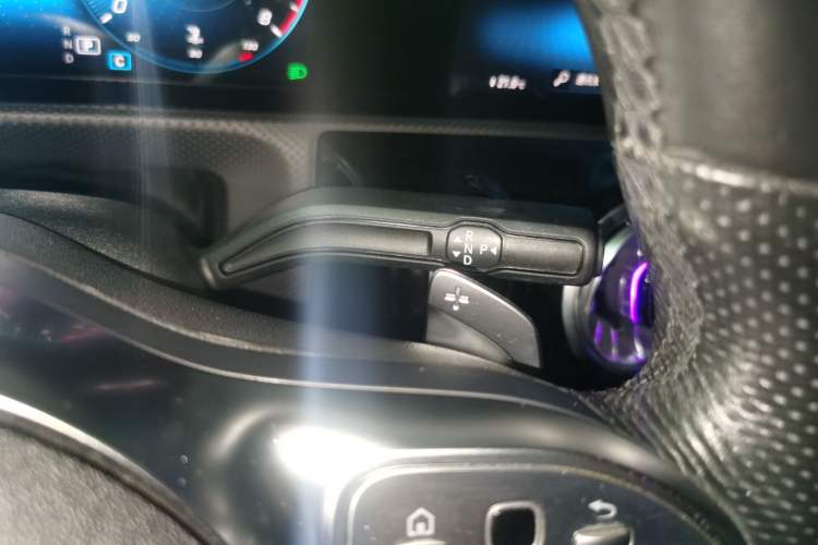 Used Mercedes-Benz A-Class 2021 A 200 L Sport Sedan Fashion Model Gear Lever