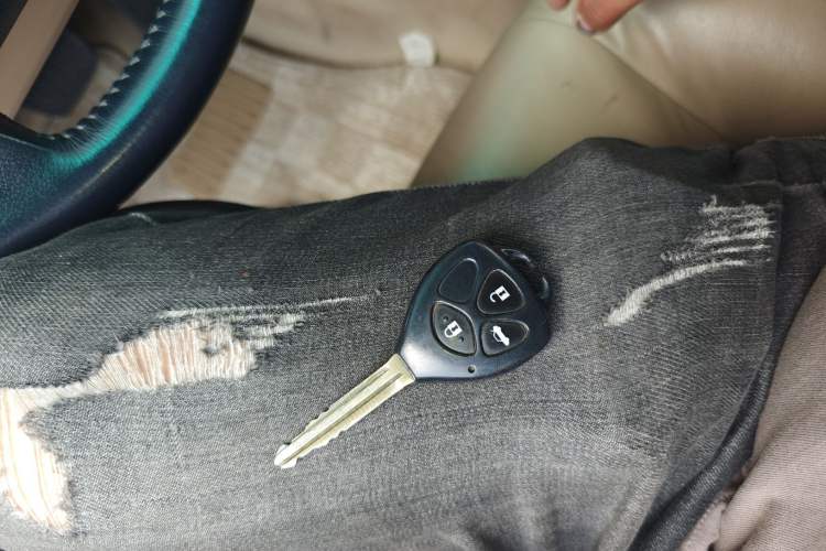 Used Toyota Reiz 2012 2.5V Fengdu Elite Stylish Edition Vehicle Key