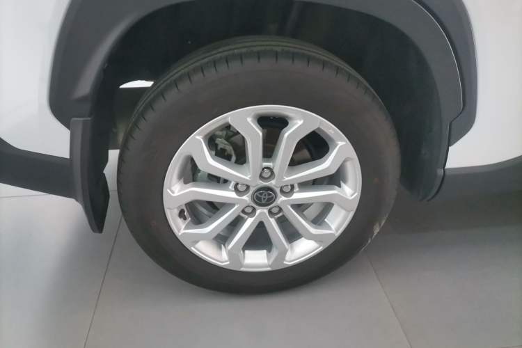 Used Toyota FRONTLANDER 2024 2.0L CVT Elite Edition