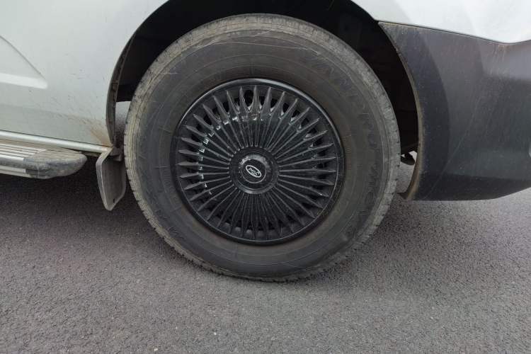 Used Ford Transit 2023 2.0T Diesel Automatic Multi-Purpose Commercial Vehicle Mid-Frame Mid-Roof 5/6 Seats
