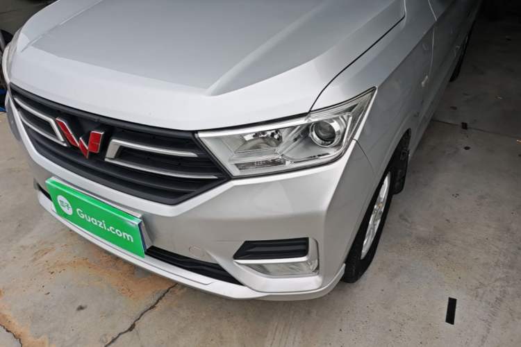 Used Wuling Hongguang 2018 1.5L S Standard Version L2B
