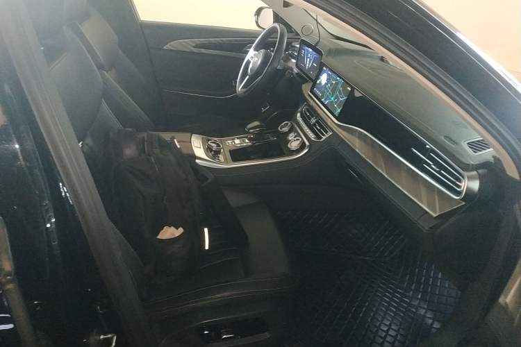 Used Hongqi H9 2022 2.0T Smart Connect Flagship Edition
