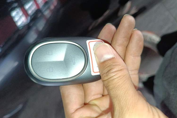 Used Nio ES7 2022 75 kWh Vehicle Key