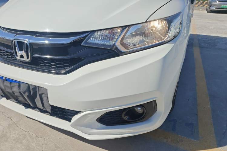 Used Honda Fit 2018 1.5L CVT Comfort Sunroof Version
